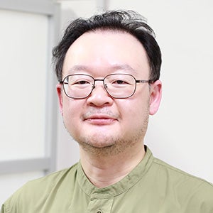本郷裕一 写真
